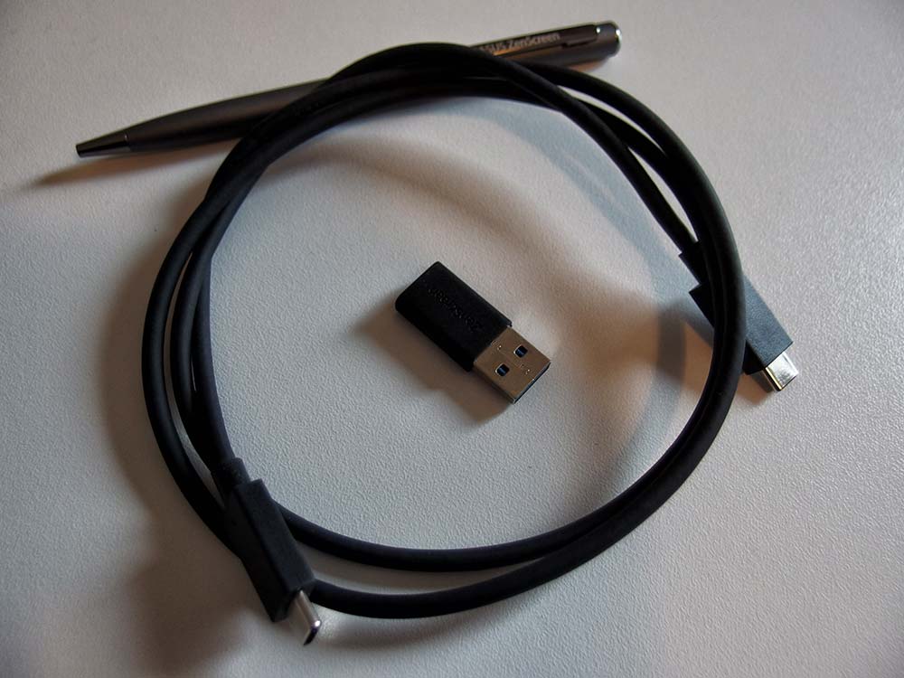 Contenuto confezione ASUS Zenscreen MB16AC